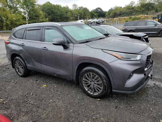 5TDGZRBH6MS558465 - 2021 TOYOTA HIGHLANDER XLE Gris foto 4