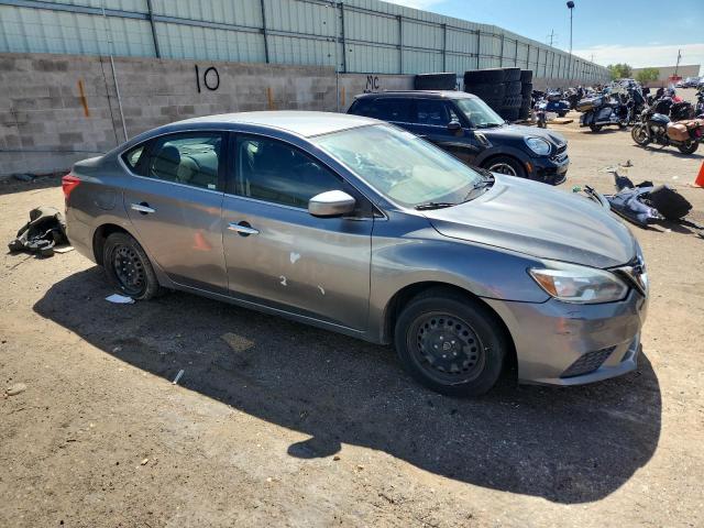 3N1AB7AP6JY277474 - 2018 NISSAN SENTRA S 灰色 照片 4