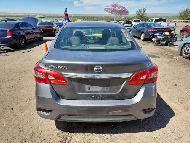 3N1AB7AP6JY277474 - 2018 NISSAN SENTRA S 灰色 照片 6