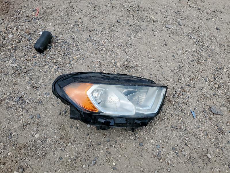 MAJ3P1TE8JC234799 - 2018 FORD ECOSPORT SE Կարմիր լուսանկար 12