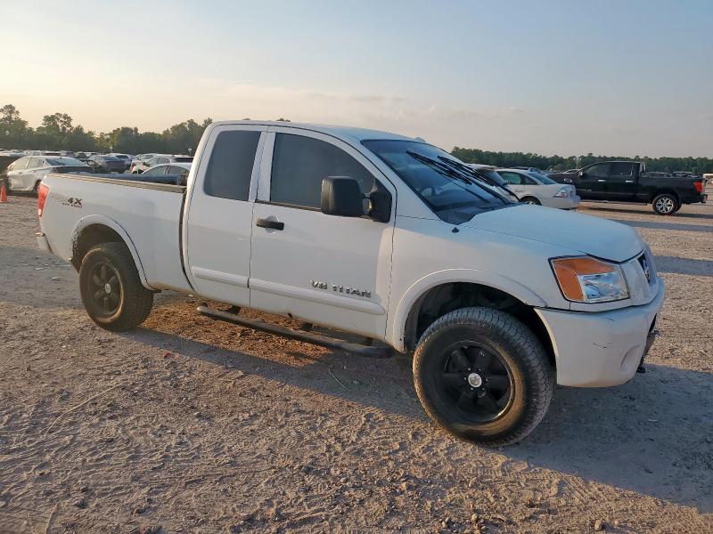 1N6BA0CC5AN300341 - 2010 NISSAN TITAN XE WHITE photo 4