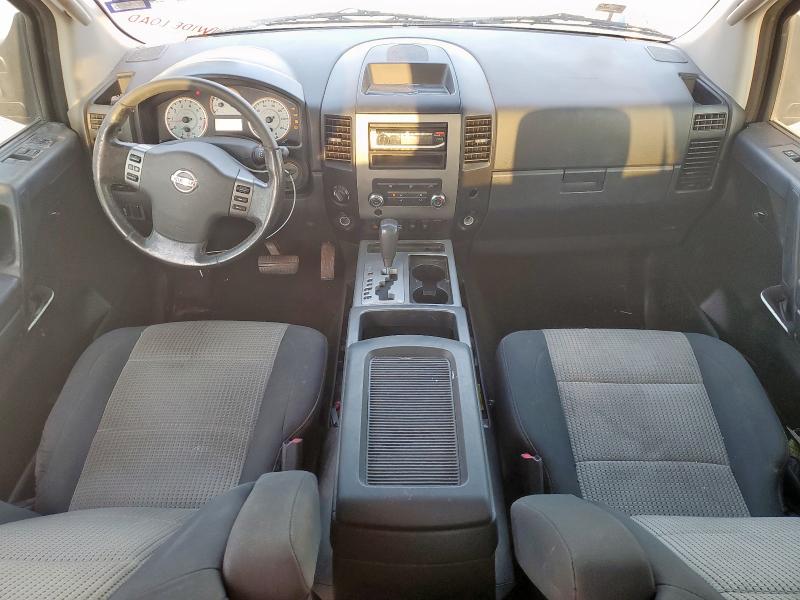 1N6BA0CC5AN300341 - 2010 NISSAN TITAN XE WHITE photo 8