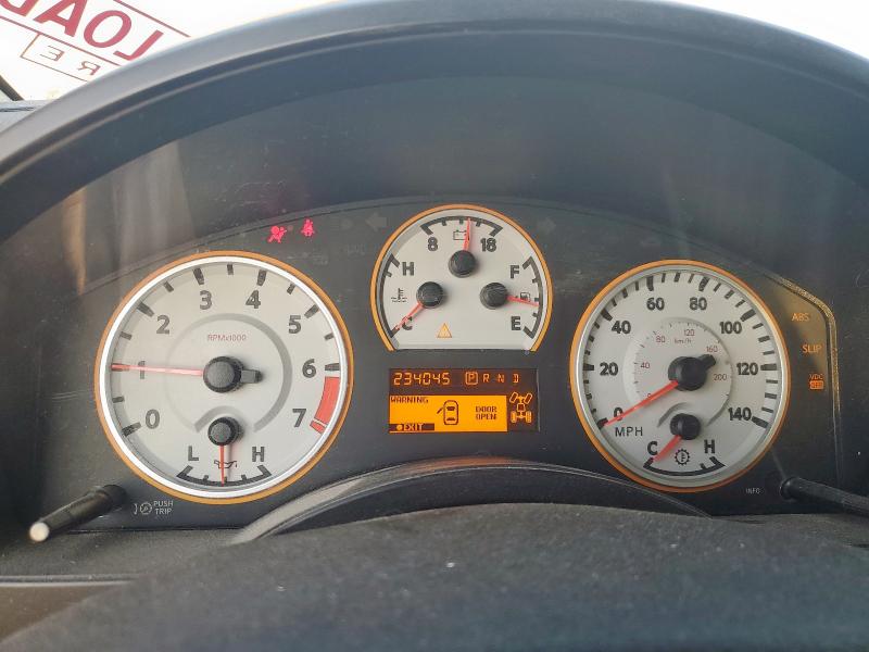 1N6BA0CC5AN300341 - 2010 NISSAN TITAN XE WHITE photo 9