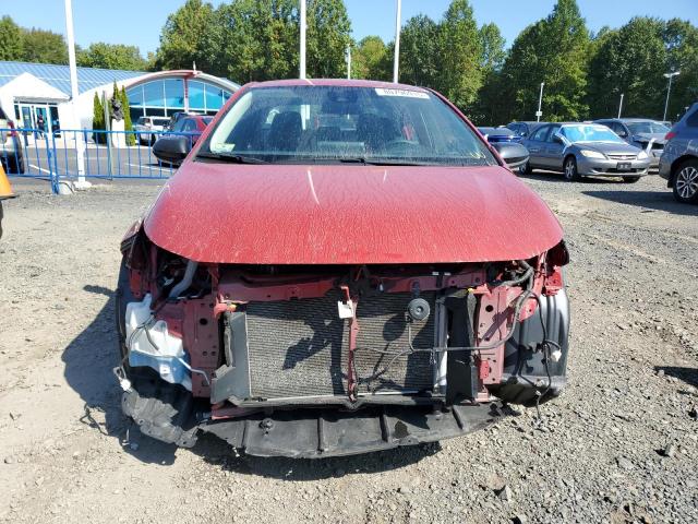 5YFEPMAE0MP194625 - 2021 TOYOTA COROLLA LE RED photo 5