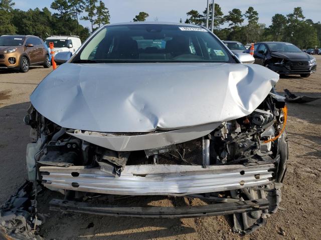 5YFEPRAE2LP122627 - 2020 TOYOTA COROLLA LE SILVER photo 5