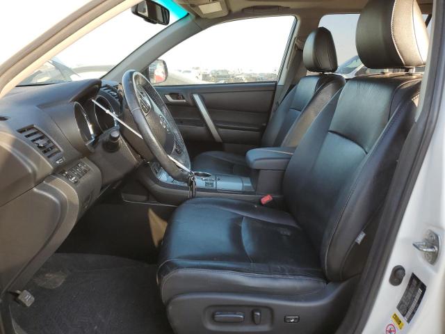 5TDBK3EH1BS084445 - 2011 TOYOTA HIGHLANDER BASE Белый фото 7