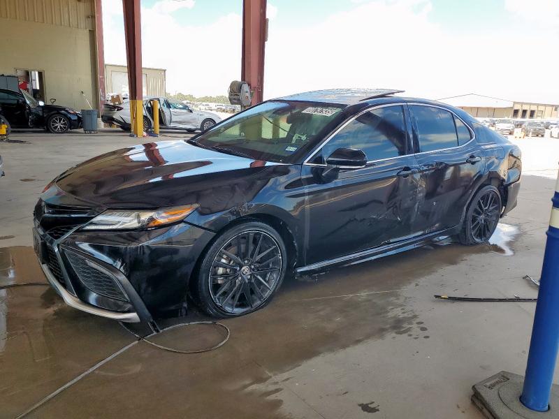 2022 TOYOTA CAMRY XSE, 