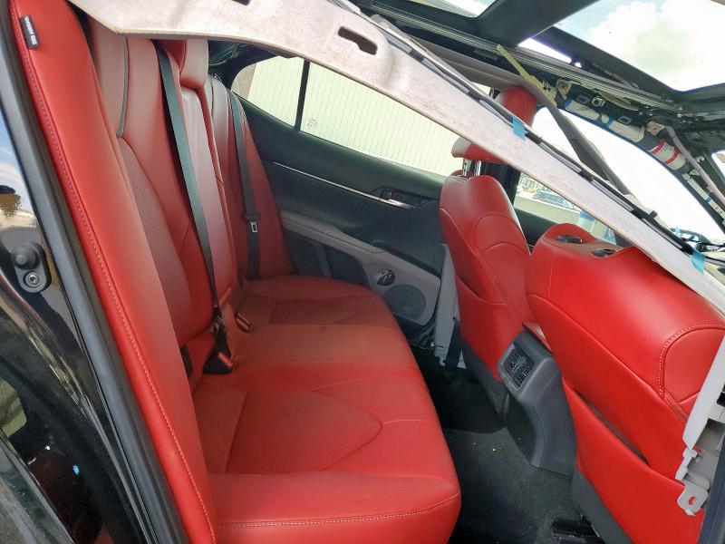 4T1K61AK7NU026166 - 2022 TOYOTA CAMRY XSE BLACK photo 10