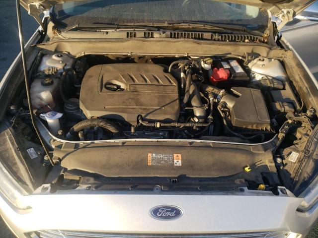 3FA6P0HDXGR317216 - 2016 FORD FUSION SE SILVER photo 11