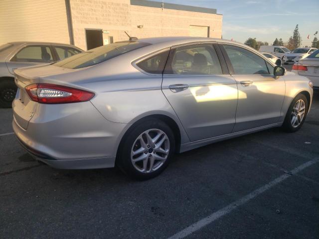 3FA6P0HDXGR317216 - 2016 FORD FUSION SE SILVER photo 3