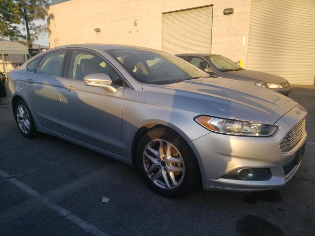 3FA6P0HDXGR317216 - 2016 FORD FUSION SE SILVER photo 4