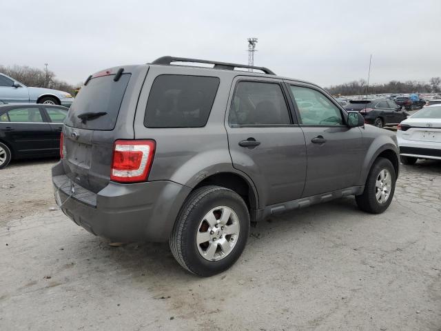 1FMCU9D77BKA34209 - 2011 FORD ESCAPE XLT GRAY photo 3