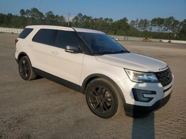 1FM5K7D84HGC99418 - 2017 FORD EXPLORER XLT 白色 照片 4