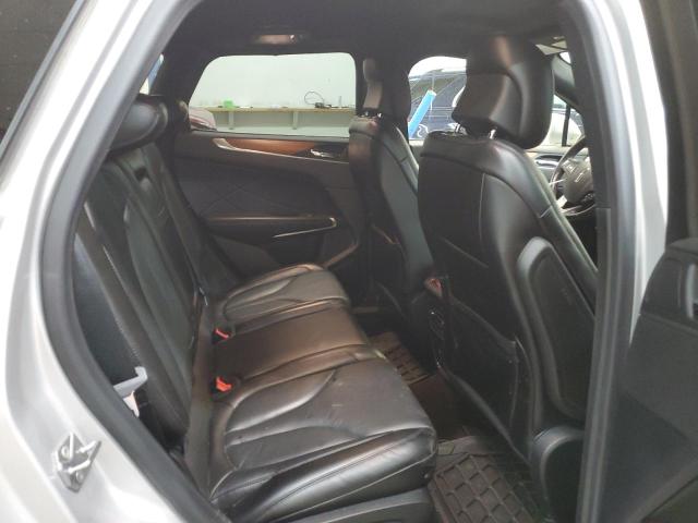 5LMCJ2D98KUL42928 - 2019 LINCOLN MKC SELECT Silber Foto 10