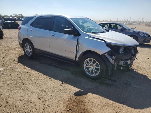 2GNAXHEVXN6113396 - 2022 CHEVROLET EQUINOX LS SILVER photo 4