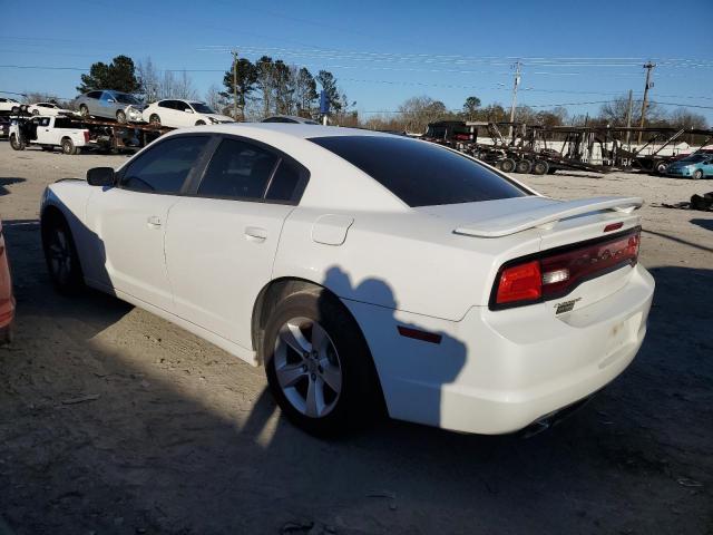 2B3CL3CG4BH577547 - 2011 DODGE CHARGER WHITE photo 2
