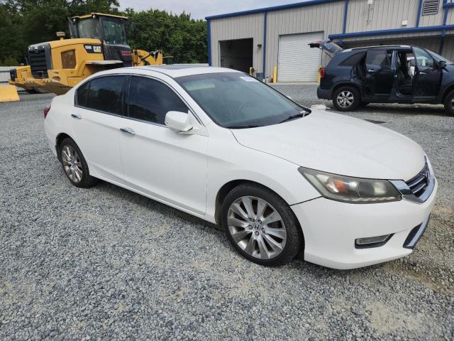 1HGCR3F87DA021401 - 2013 HONDA ACCORD EXL WHITE photo 4