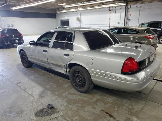 2FABP7BV3BX135148 - 2011 FORD CROWN VICT POLICE INTERCEPTOR SILVER photo 2