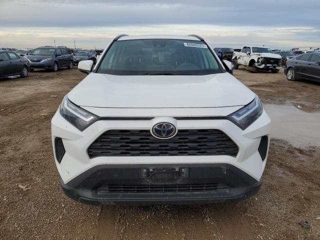 2T3P1RFV2NC263257 - 2022 TOYOTA RAV4 XLE WHITE photo 5