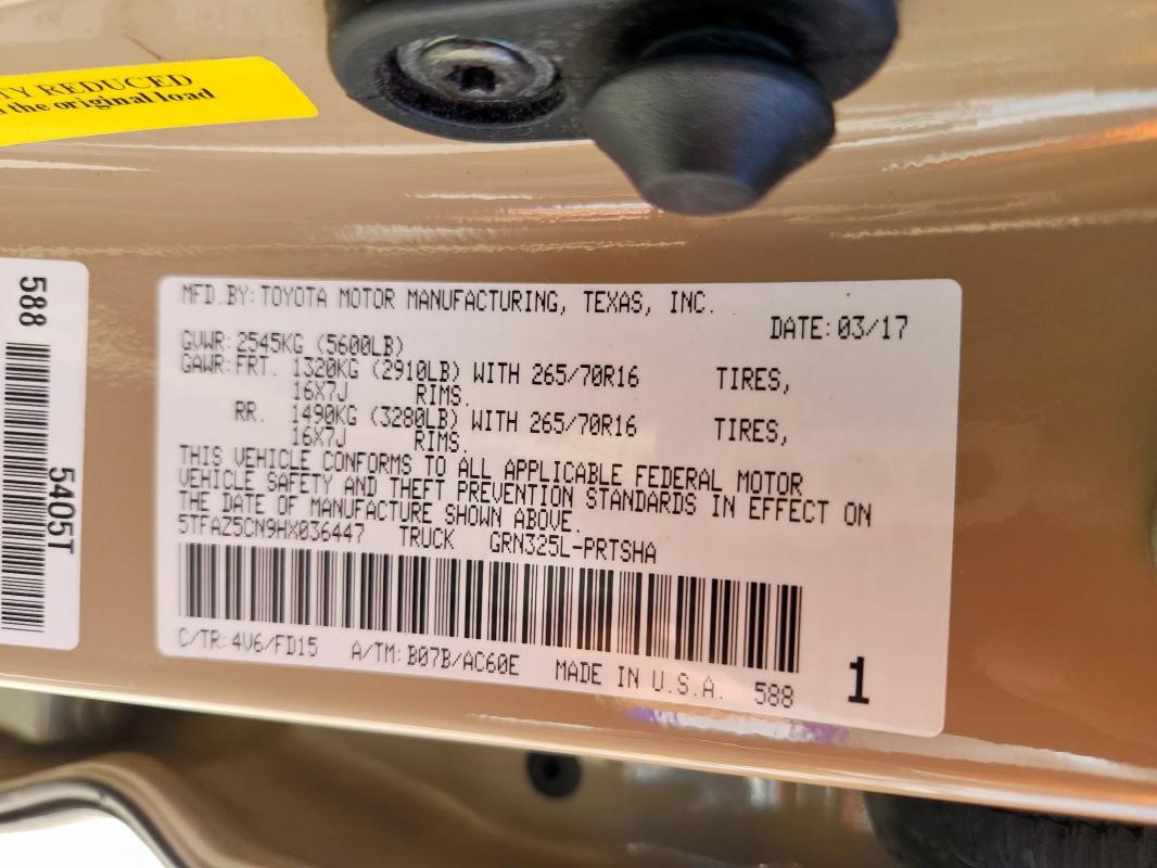 5TFAZ5CN9HX036447 - 2017 TOYOTA TACOMA DOUBLE CAB TAN photo 12