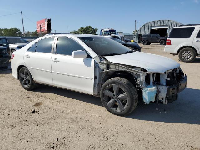 4T1BF3EKXBU590279 - 2011 TOYOTA CAMRY BASE თეთრი ფოტო 4