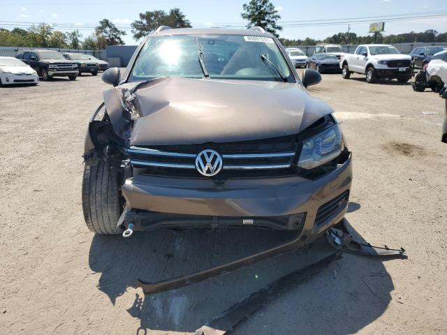 WVGEF9BPXDD000858 - 2013 VOLKSWAGEN TOUAREG V6 棕色 照片 5