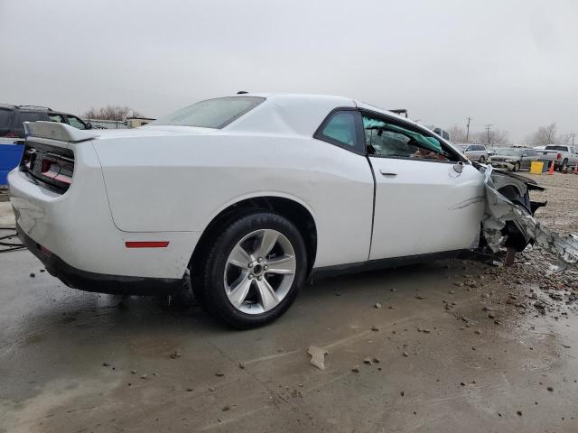 2C3CDZAG2NH199867 - 2022 DODGE CHALLENGER SXT WHITE photo 3