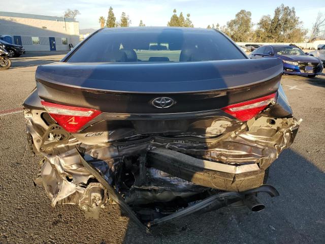 4T1BF1FK8GU228039 - 2016 TOYOTA CAMRY LE GRAY photo 6