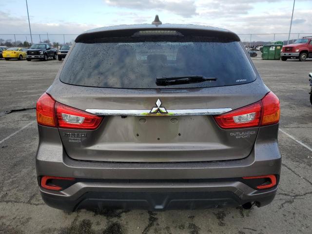 JA4AR3AU8JZ024938 - 2018 MITSUBISHI OUTLANDER ES GRAY photo 6