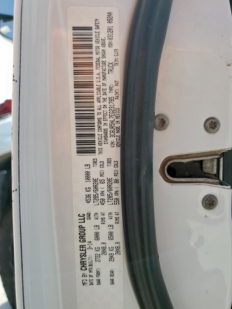 3C6UR5NL7EG231785 - 2014 RAM 2500 LARAMIE WHITE photo 12