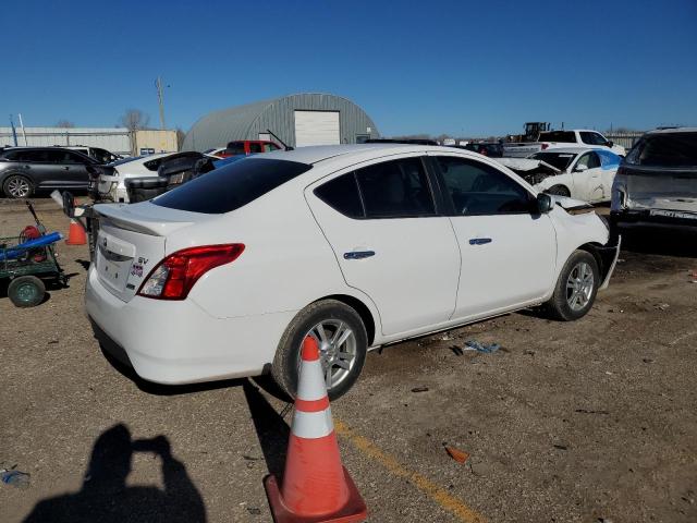 3N1CN7AP1FL881180 - 2015 NISSAN VERSA S WHITE photo 3