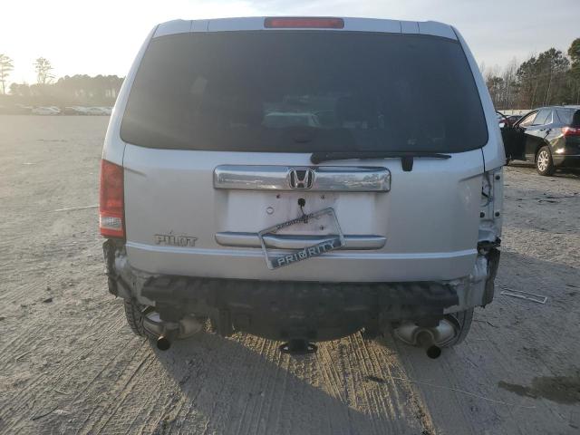 5FNYF3H25CB002504 - 2012 HONDA PILOT LX SILVER photo 6