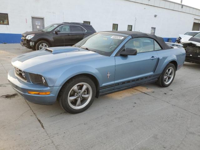 1ZVHT84N565175867 - 2006 FORD MUSTANG BLUE photo 1