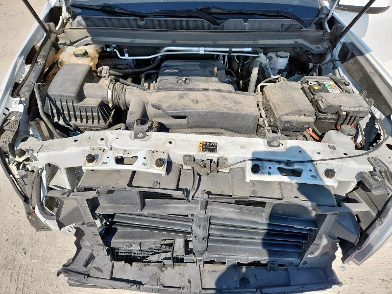 1GCGSBEA6M1173107 - 2021 CHEVROLET COLORADO WHITE photo 11