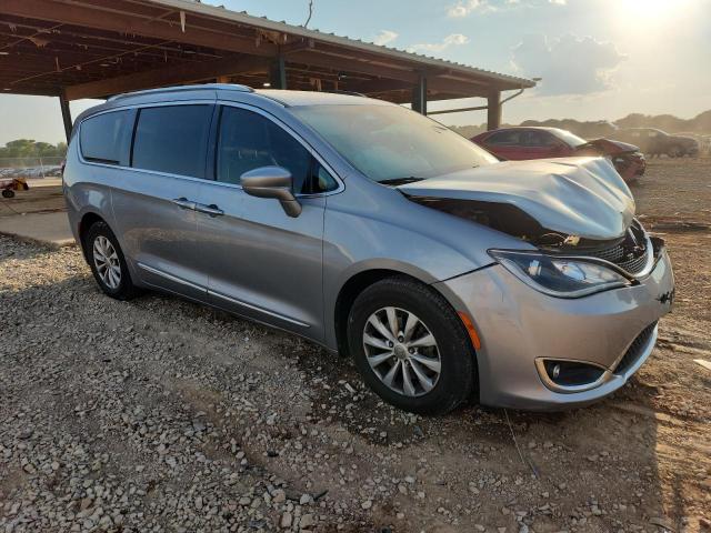 2C4RC1EG0JR330321 - 2018 CHRYSLER PACIFICA TOURING L PLUS SILVER photo 4