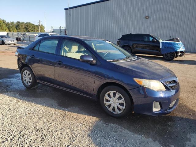 5YFBU4EE8CP060272 - 2012 TOYOTA COROLLA BASE أزرق صورة 4