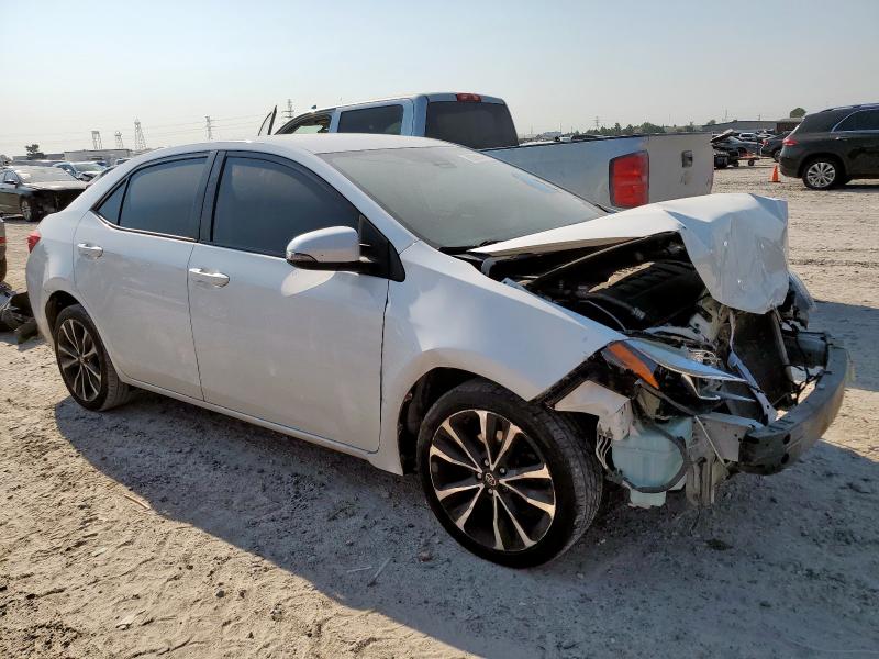 5YFBURHE4KP923771 - 2019 TOYOTA COROLLA L WHITE photo 4