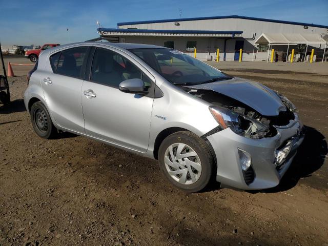 JTDKDTB30G1132427 - 2016 TOYOTA PRIUS C SILVER photo 4