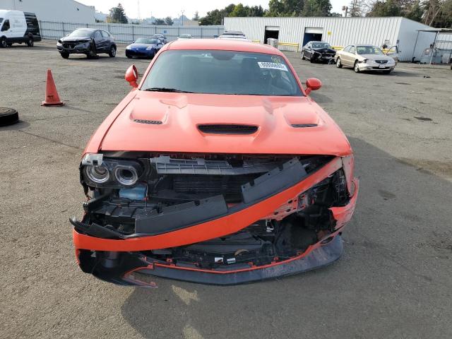 2C3CDZFJ2NH218776 - 2022 DODGE CHALLENGER R/T SCAT PACK ORANGE photo 5