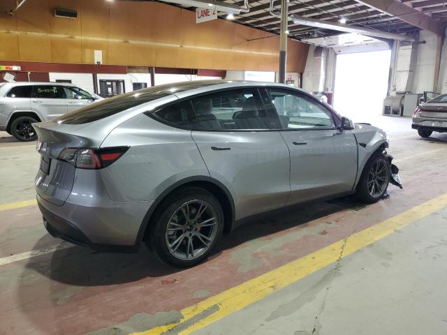 7SAYGAEEXSF225641 - 2025 TESLA MODEL Y GRAY photo 3