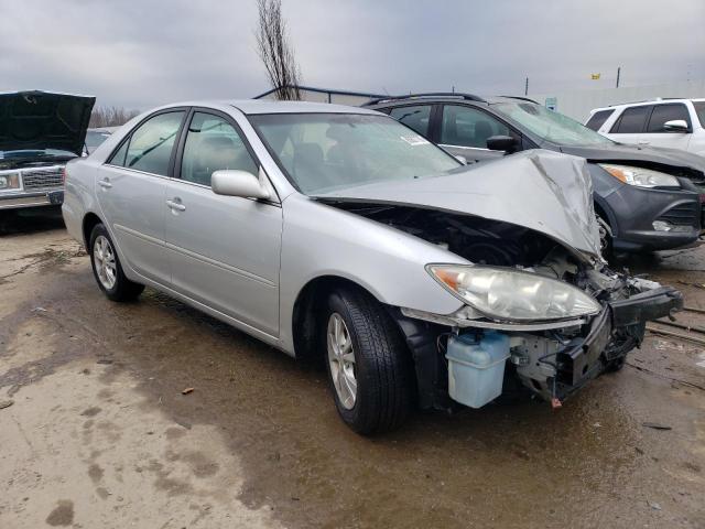 4T1BF32K15U109408 - 2005 TOYOTA CAMRY LE SILVER photo 4