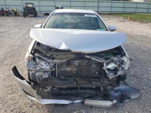 4T4BF1FK9CR251961 - 2012 TOYOTA CAMRY BASE SILVER photo 5