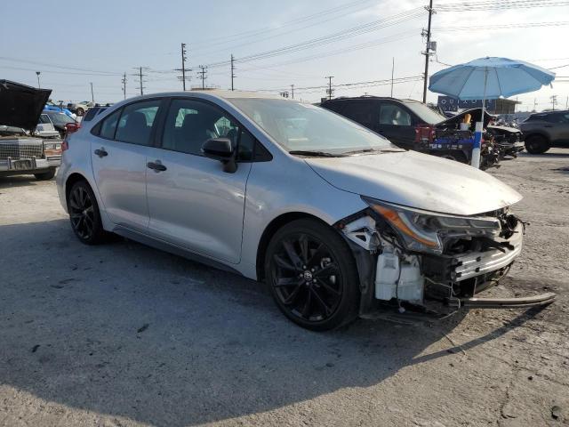 5YFS4MCE2MP074396 - 2021 TOYOTA COROLLA SE ვერცხლისფერი ფოტო 4