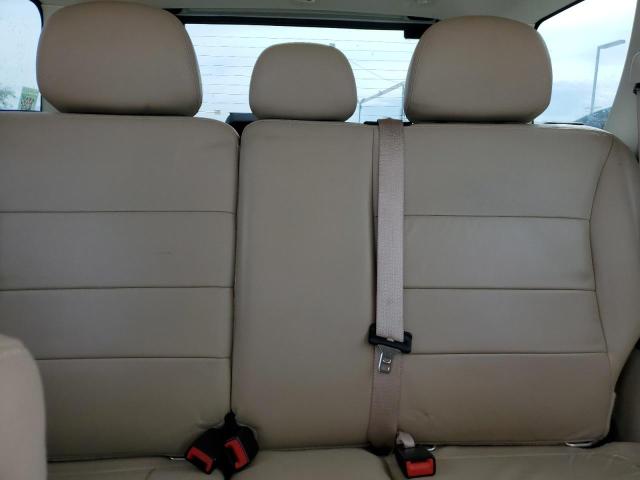 1FMCU9EG2BKA56200 - 2011 FORD ESCAPE LIMITED 白色 照片 10