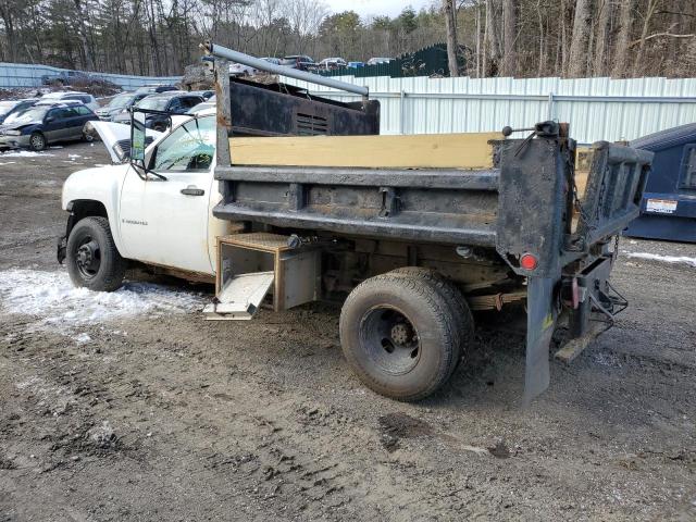 1GBJK34K67E547545 - 2007 CHEVROLET SILVERADO K3500 WHITE photo 2