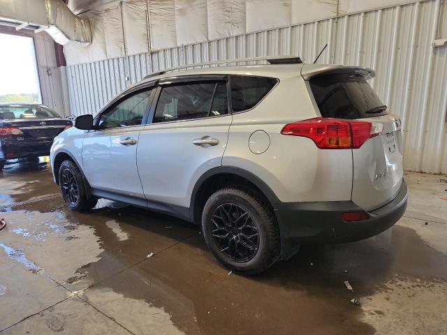 2T3RFREV2DW104456 - 2013 TOYOTA RAV4 XLE SILVER photo 2