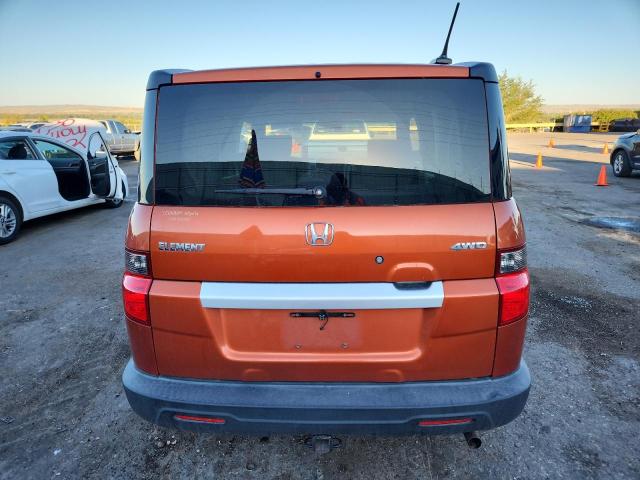 5J6YH2H72BL001302 - 2011 HONDA ELEMENT EX ORANGE photo 6