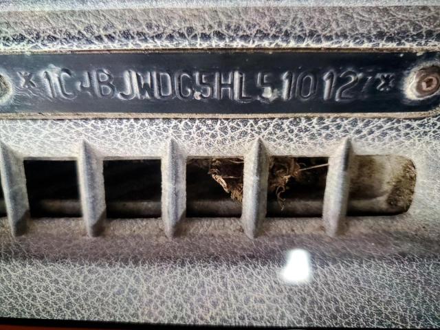 1C4BJWDG5HL510127 - 2017 JEEP WRANGLER U SPORT 绿色 照片 13