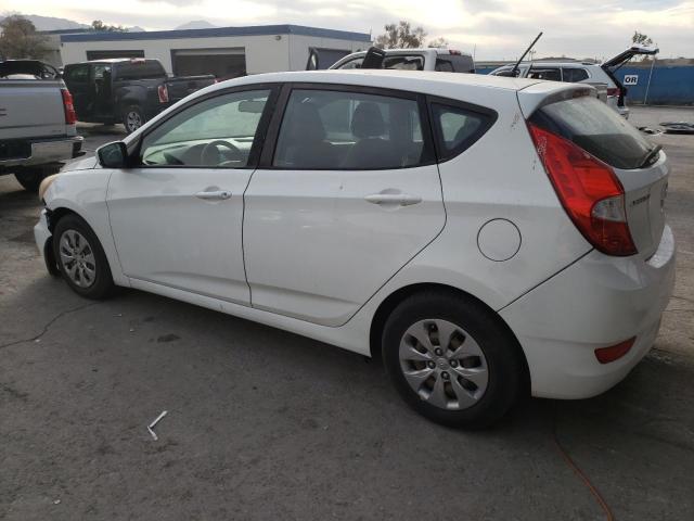 KMHCT5AEXHU313617 - 2017 HYUNDAI ACCENT SE WHITE photo 2