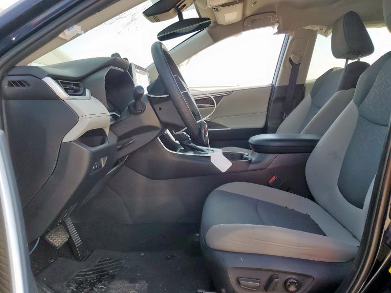 2T3W1RFV4RW345717 - 2024 TOYOTA RAV4 XLE BLUE photo 7